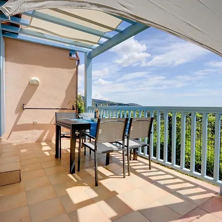 Les Restanques Du Golfe De Saint-tropez - Pivoine 1040 - Vue Panoramique * Grimaud