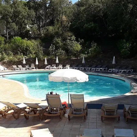 Les Restanques Du Golfe De Saint-tropez - Pivoine 1040 - Vue Panoramique Grimaud